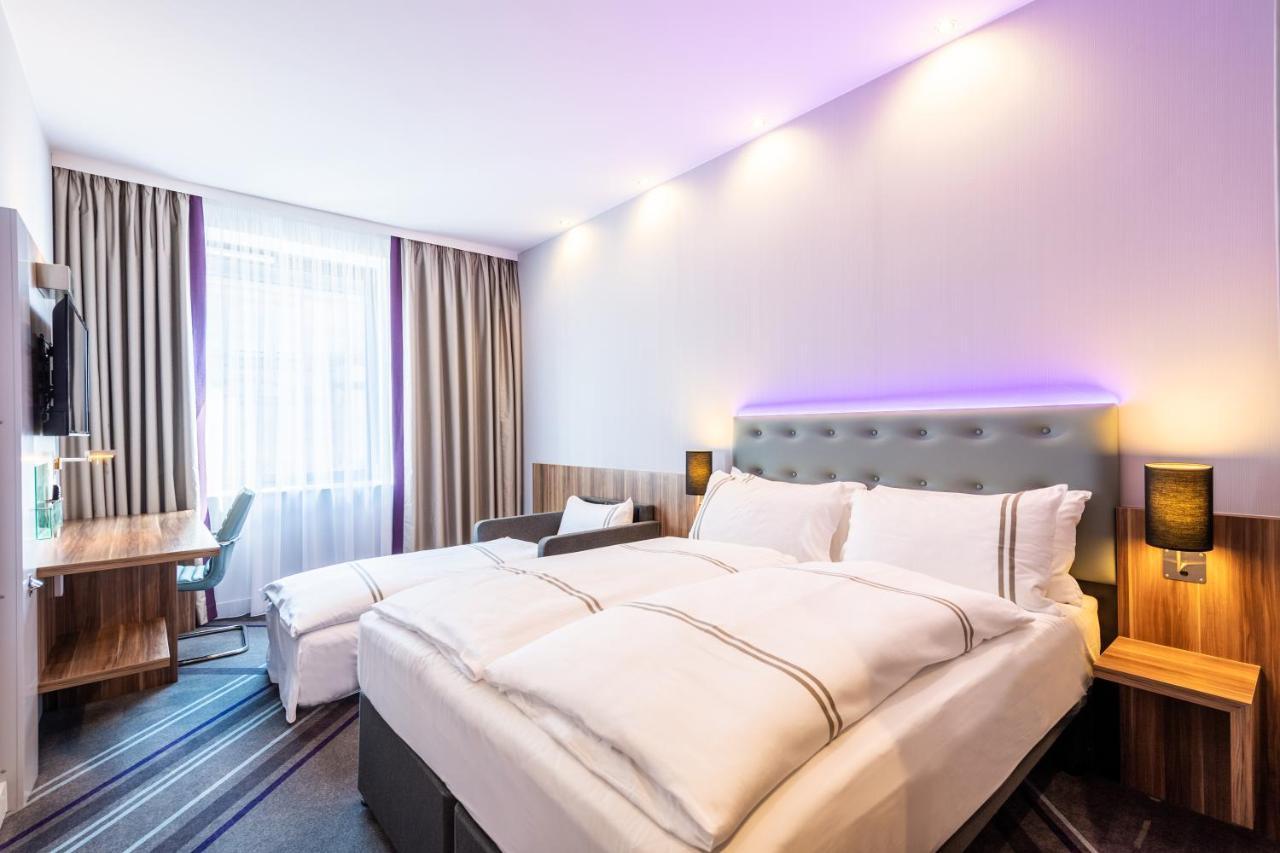 Premier Inn Frankfurt City Centre Франкфурт-на-Майне Экстерьер фото